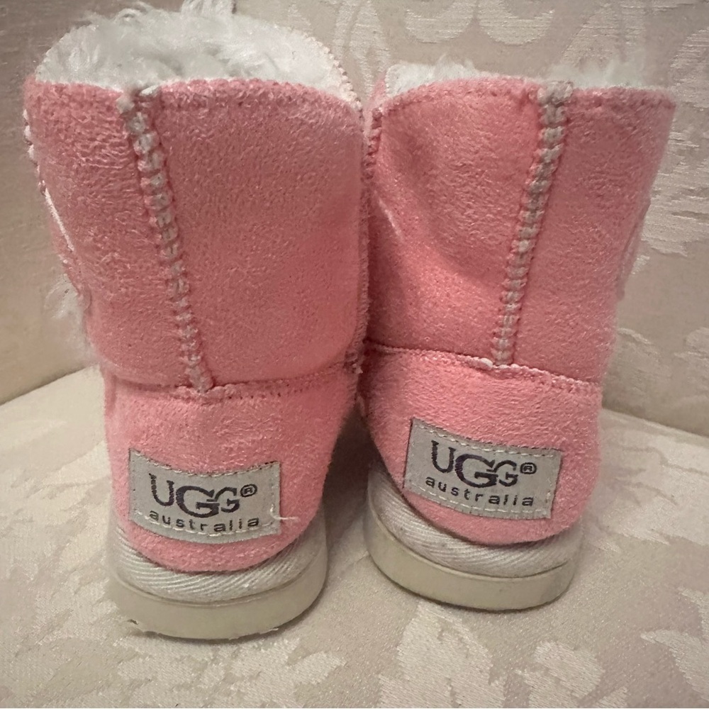 UGG Burleigh Kids Pink Boots Size 24/US 7 - Picture 4 of 5